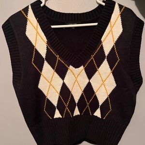 Love Tree Black and White Argyle Sweater Vest